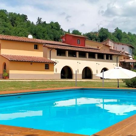 Agriturismo Lo Zolfino Penna Luaran gambar