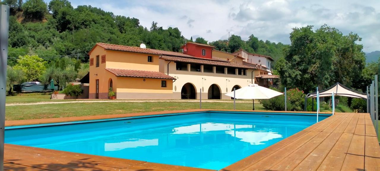Agriturismo Lo Zolfino Penna Luaran gambar